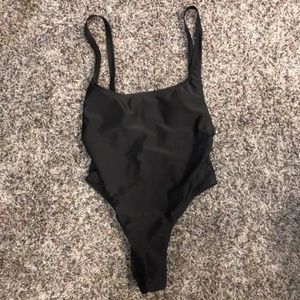 *NEVER WORN* *LAST CHANCE*